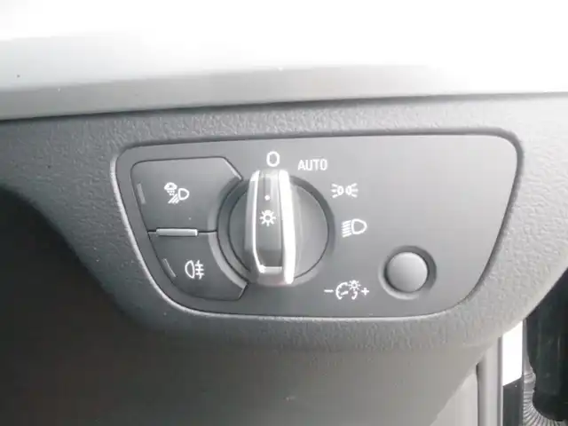 アウディ アウディ Ｑ５ SB ハイスタイル 岩手県 2023(令5)年 2.1万km ミトスブラックメタリック ハイスタイル（限定250台）/・Sラインプラスパッケージ/・Audiスポーツ21インチアルミ/・レッドブレーキキャリパー/・ダンピングコントロールサスペンション/・マトリクスOLEDリアライト/・ローターグレーダイヤモンドステッチ/　ファインナッパレザー/Audiプレセンス/サイドアシスト /レーンアシスト /ACC/純正MMIナビ/全方位カメラ/パーキングエイド/パークアシスト/バーチャルコクピット/マトリクスLED/パワーシート /シートヒーター /Pテールゲート/ステアリングヒーター/DSRC/前後ドラレコ