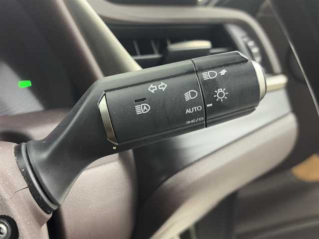 レクサス ＥＳ 300h 埼玉県 2021(令3)年 8万km アイスエクリュマイカメタリック サンルーフ/純正メモリナビ/CD/DVD/Bluetooth/フルセグ/クルーズコントロール/ビルトインETC2.0/前後ドライブレコーダー/本革シート/前席シートヒーター・エアシート/前席パワーシート/ステアリングヒーター/純正１７インチAW/純正フロアマット/カーテンエアバッグ/プッシュスタート/スマートキー/スペアキー