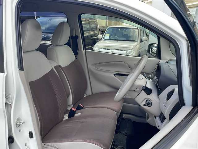三菱 ｅＫワゴン M e－アシスト 福岡県 2016(平28)年 6.3万km ホワイト 純正オーディオ（AM/FM/CD/USB/AUX）/ドライブレコーダー（前方・品番ZDR0-022)/D席シートヒーター/アイドリングストップ/横滑り防止装置/リモコンキー/ハロゲンヘッドライト/電動格納ミラー/フロアマット/ドアバイザー/エアバッグ（運転席・助手席）/パワーステアリング/パワーウィンドウ/オートエアコン/ABS/ホイールキャップ/保証書/取扱説明書