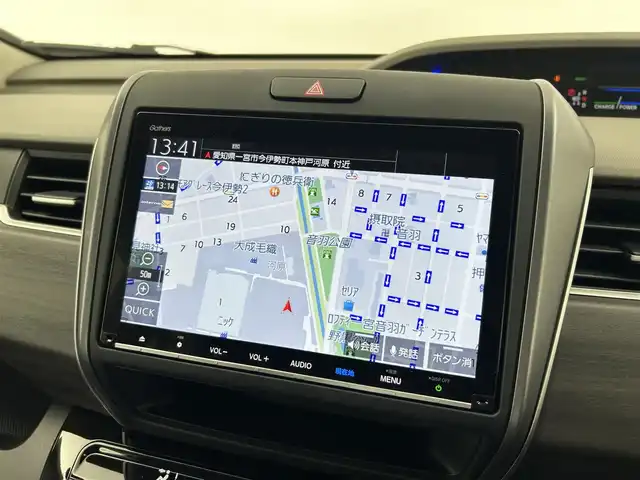 ホンダ フリード ハイブリット G ホンダセンシング 愛知県 2021(令3)年 4.6万km プラチナホワイトパール ホンダセンシング/・衝突軽減ブレーキ/・アクティブクルーズコントロール/・レーンキープアシスト/・ロードサインアシスト/・先行車発進お知らせ機能/純正ナビ/・フルセグTV/・CD/DVD/Bluetooth/ラジオ/主要装備/・両側パワースライドドア/・バックカメラ/・ETC/・ドライブレコーダー/・シートヒーター/・ハーフレザーシート/・ステアリングリモコン/・オートライト/・プッシュスタート