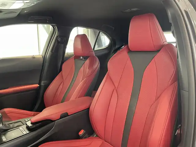 レクサス ＵＸ 250h Fスポーツ 愛知県 2020(令2)年 5.7万km グラファイトブラックガラスフレーク 赤黒レザー　/ヘッドアップディスプレイ/純正ナビ　/Ｂｌｕｅｔｏｏｔｈ　/バックカメラ　/フルセグＴＶ　/レクサスセーフティーセンス　/クルーズコントロール　/ＬＫＡ　/シートヒーター/ハンドルヒーター　/ドライブレコーダー　/ＥＴＣ2.0/パワーシート/パワーテールゲート/プッシュスタート/ウィンカーミラー/アイドリングストップ