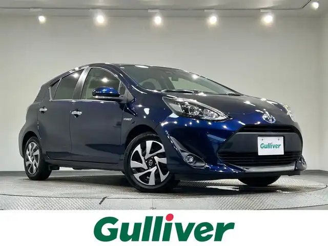 トヨタ アクア S スタイルブラック 愛知県 2019(令1)年 8.2万km ダークブルーマイカ 純正ナビ/（Bluetooth/AM/FM/CD/DVD/フルセグTV/SD）/衝突軽減ブレーキ　/LEDヘッドライト　/ETC　/バックカメラ　/ドライブレコーダー　/コーナーセンサー　/レーンキープアシスト　/レーンキープアシスト　/オートハイビーム　/プッシュスタート　/スマートキー/純正フロアマット/ミュージックサーバー/オートライト