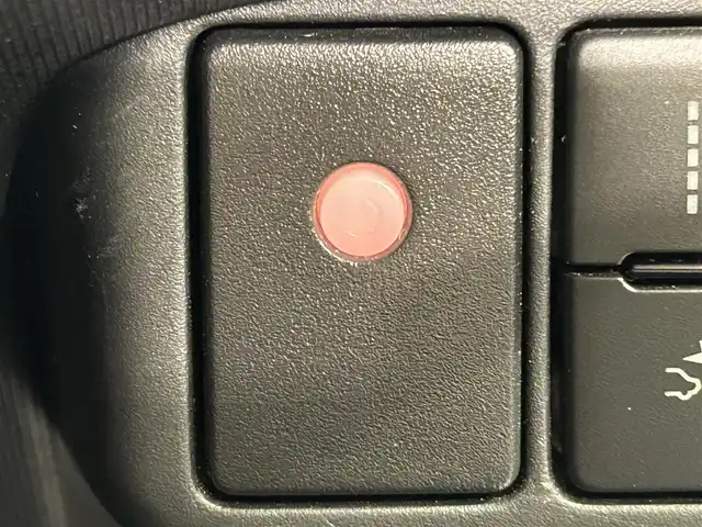 トヨタ アクア S スタイルブラック 愛知県 2019(令1)年 8.2万km ダークブルーマイカ 純正ナビ/（Bluetooth/AM/FM/CD/DVD/フルセグTV/SD）/衝突軽減ブレーキ　/LEDヘッドライト　/ETC　/バックカメラ　/ドライブレコーダー　/コーナーセンサー　/レーンキープアシスト　/レーンキープアシスト　/オートハイビーム　/プッシュスタート　/スマートキー/純正フロアマット/ミュージックサーバー/オートライト