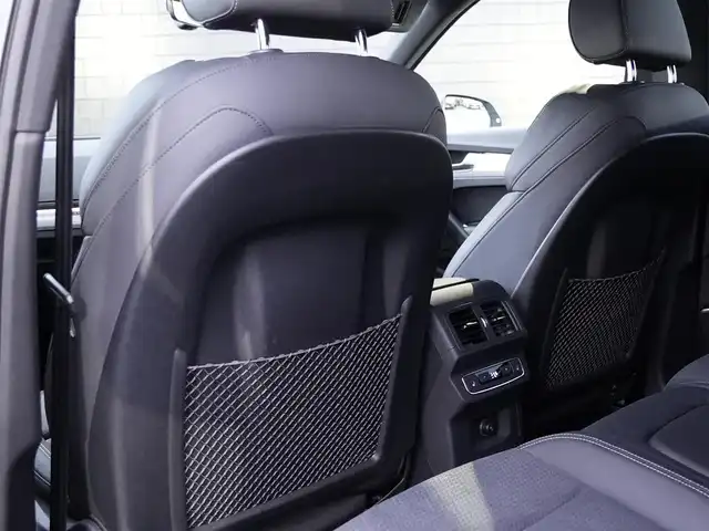 アウディ アウディ Ｑ５ 40TDIクワトロ Sライン 静岡県 2022(令4)年 1万km クワンタムグレー Sラインパッケージ/ブラックスタイリングパッケージ/マトリクスLEDヘッドライト/MMIナビゲーションBluetoothCarplay対応/サラウンドカメラ/Audyプレセンス軽減ブレーキACC/レーンアシスト　サイドアシスト/バーチャルコクピット/ハーフレザーシートシートヒーター/前席パワーシート/パワーバックドア/リヤガラスフィルム施工/前後ドライブレコーダー/DSRCETC