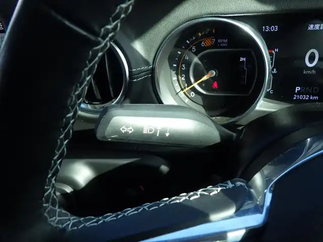 クライスラー・ジープ ジープ ラングラー アンリミテッド サハラ 千葉県 2023(令5)年 2.1万km ブライトホワイト ドライブアシスタンス/自動緊急ブレーキ/ブラインドスポット警告/パークセンス/ブラックレザーシート/前席シートヒーター/純正ナビ/地デジTV/【Bluetooth接続】/フロント/サイド/バックカメラ/革巻きステアリング/ステアリングヒーター/ETC（2.0）/LEDヘッドライト/フォグライト/ウインカーミラー/純正18インチアルミホイル/スマートキー