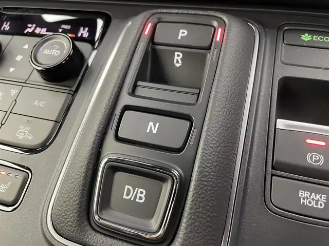 ホンダ ステップワゴン スパーダ eHEV 富山県 2025(令7)年 0.1千km クリスタルブラックパール 純正11.4型ナビ（AM/FM/DVD/BT/USB/フルセグ）/バックカメラ/純正15.6型後席モニター/両側パワースライドドア/パワーバックドア/ハーフレザーシート/D/N席シートヒーター/ブラインドスポットモニター/衝突被害軽減システム/レーダークルーズコントロール/レーンキープアシスト/コーナーセンサー/アイドリングストップ/純正アルミホイール/オートLEDライト/フォグライト/革巻きステアリング/ステアリングスイッチ/パドルシフト/スマートキー/スペアキー