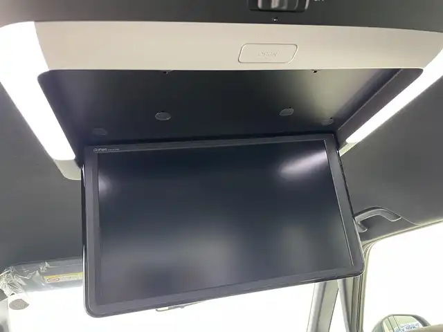 ホンダ ステップワゴン スパーダ eHEV 富山県 2025(令7)年 0.1千km クリスタルブラックパール 純正11.4型ナビ（AM/FM/DVD/BT/USB/フルセグ）/バックカメラ/純正15.6型後席モニター/両側パワースライドドア/パワーバックドア/ハーフレザーシート/D/N席シートヒーター/ブラインドスポットモニター/衝突被害軽減システム/レーダークルーズコントロール/レーンキープアシスト/コーナーセンサー/アイドリングストップ/純正アルミホイール/オートLEDライト/フォグライト/革巻きステアリング/ステアリングスイッチ/パドルシフト/スマートキー/スペアキー