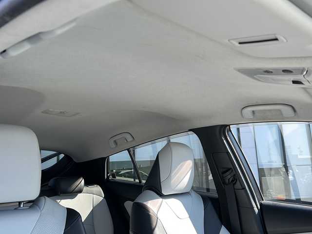 トヨタ プリウス A プレミアム　ツーリングセレ 岐阜県 2018(平30)年 3.9万km ホワイトパールクリスタルシャイン 登録時走行距離38462km/純正ナビ（NSZT-W66T）/フルセグテレビ/バックカメラ/Blue tooth・CD・DVD/トヨタセーフティセンス/ブラインドスポットモニター/ＬＥＤヘッドライト/オートマチックハイビーム/オートライト/フロントフォグランプ/レーダークルーズコントロール/レーンキープアシスト/ドライブレコーダー前方/コーナーセンサー前後/横滑り防止装置/盗難防止装置/レザーシート/パワーシート運転席/プッシュスタート/スマートキー