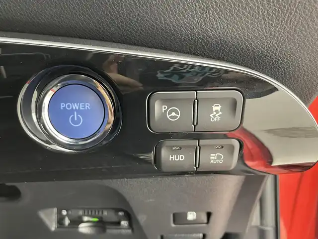 トヨタ プリウス A ツーリングセレクション 滋賀県 2016(平28)年 4.1万km パール 社外エアロ/LEDヘッドライト/コーナーセンサー/ブラインドスポットモニター/パーキングアシスト/ドラレコ/追従クルーズコントロール/シートヒーター/バックカメラ/Bluetooth/電動格納ミラー/衝突軽減/純正17インチAW