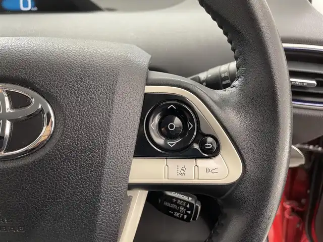 トヨタ プリウス A ツーリングセレクション 滋賀県 2016(平28)年 4.1万km パール 社外エアロ/LEDヘッドライト/コーナーセンサー/ブラインドスポットモニター/パーキングアシスト/ドラレコ/追従クルーズコントロール/シートヒーター/バックカメラ/Bluetooth/電動格納ミラー/衝突軽減/純正17インチAW