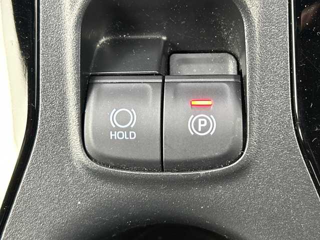 トヨタ カローラ クロス ハイブリッド Z 三重県 2021(令3)年 3.5万km アティチュードブラックマイカ /禁煙車//純正9インチDAナビ/（BT.USB.フルセグTV.Miracast）//全方位カメラ//ToyotaSaftySense/・PCS/・LTA/・BSM/・RSA/・RCTA//クリアランスソナー//レーダークルーズコントロール//パワーバックドア//ビルトインETC//シートヒーター//ステアリングヒーター//スタッドレスタイヤ積込（ホイール付）