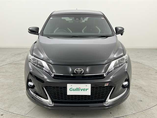 トヨタ ハリアー エレガンス GRスポーツ 宮城県 2018(平30)年 6.3万km ブラック 禁煙車/トヨタセーフティーセンス/・プリクラッシュセーフティーシステム/・レーンディバ―チャーアラート/・オートマチックハイビーム/・レーダークルーズコントロール/純正9インチナビ/（BT.AM.FM.CD.SD）/バックカメラ/フルセグテレビ/ビルトインETC/純正ドライブレコーダー（F）/電動パーキングブレーキ/AUTOHOLD/LEDヘッドライト/LEDフォグランプ/革巻きステアリング/ステアリングスイッチ/プッシュスタート/スマートキー/ハーフレザーシート/純正フロアマット/純正ドアバイザー/純正19インチアルミホイール/アイドリングストップ/横滑り防止機能