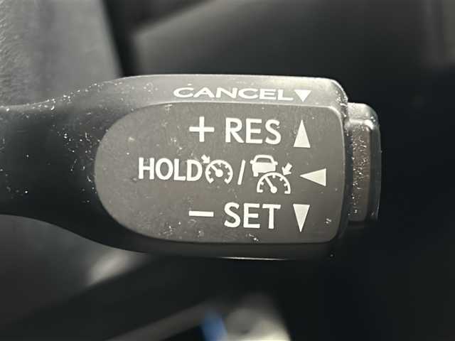 トヨタ ハリアー エレガンス GRスポーツ 宮城県 2018(平30)年 6.3万km ブラック 禁煙車/トヨタセーフティーセンス/・プリクラッシュセーフティーシステム/・レーンディバ―チャーアラート/・オートマチックハイビーム/・レーダークルーズコントロール/純正9インチナビ/（BT.AM.FM.CD.SD）/バックカメラ/フルセグテレビ/ビルトインETC/純正ドライブレコーダー（F）/電動パーキングブレーキ/AUTOHOLD/LEDヘッドライト/LEDフォグランプ/革巻きステアリング/ステアリングスイッチ/プッシュスタート/スマートキー/ハーフレザーシート/純正フロアマット/純正ドアバイザー/純正19インチアルミホイール/アイドリングストップ/横滑り防止機能