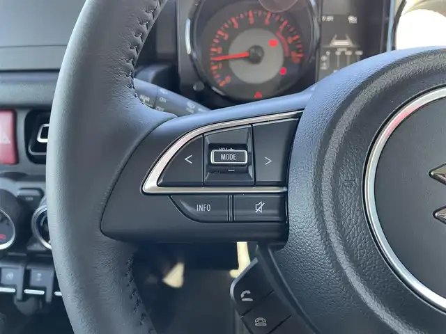 スズキ ジムニー XC 滋賀県 2025(令7)年 0.1千km ジャングルグリーン 届出済未使用車/追従クルーズコントロール/クリアランスソナー/LEDヘッドライト/オートマチックハイビーム/ヒルディセントコントロール/衝突被害軽減ブレーキ/D/Nシートヒーター/プッシュスタート/スマートキー/ステアリングリモコン