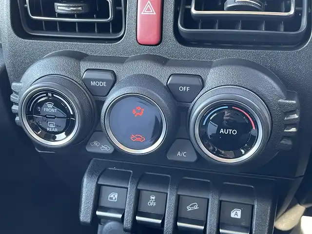 スズキ ジムニー XC 滋賀県 2025(令7)年 0.1千km ジャングルグリーン 届出済未使用車/追従クルーズコントロール/クリアランスソナー/LEDヘッドライト/オートマチックハイビーム/ヒルディセントコントロール/衝突被害軽減ブレーキ/D/Nシートヒーター/プッシュスタート/スマートキー/ステアリングリモコン