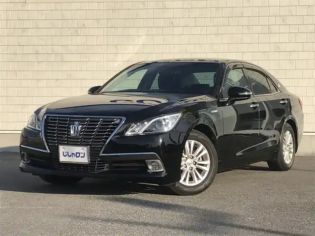 トヨタ クラウン ハイブリッド ロイヤルサルーン 栃木県 2014(平26)年 13万km ブラック (株)IDOMが運営する【じしゃロン小山店】の自社ローン対象車両になります。こちらは現金ご利用時の価格です。/自社ローンご希望の方は別途その旨お申付け下さい。//禁煙車/純正フルセグナビ/（CD/DVD/AM/FMラジオ）/(Bluetooth)/スマートキー/プッシュスタート/バックカメラ/ＥＴＣ/クルーズコントロール/ステアリングリモコン/電動格納ドアミラー/パワーウインドウ/オートライト/自動防眩ミラー