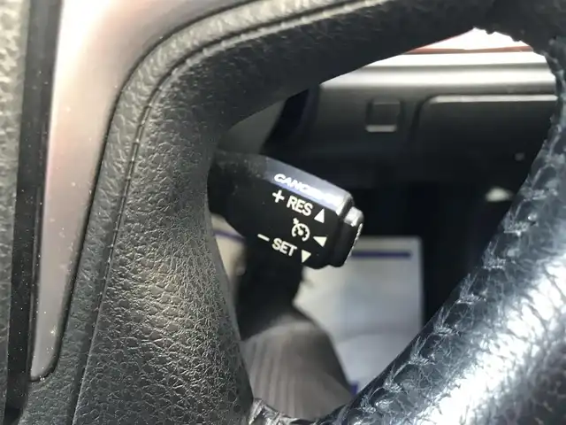 トヨタ クラウン ハイブリッド ロイヤルサルーン 栃木県 2014(平26)年 13万km ブラック (株)IDOMが運営する【じしゃロン小山店】の自社ローン対象車両になります。こちらは現金ご利用時の価格です。/自社ローンご希望の方は別途その旨お申付け下さい。//禁煙車/純正フルセグナビ/（CD/DVD/AM/FMラジオ）/(Bluetooth)/スマートキー/プッシュスタート/バックカメラ/ＥＴＣ/クルーズコントロール/ステアリングリモコン/電動格納ドアミラー/パワーウインドウ/オートライト/自動防眩ミラー