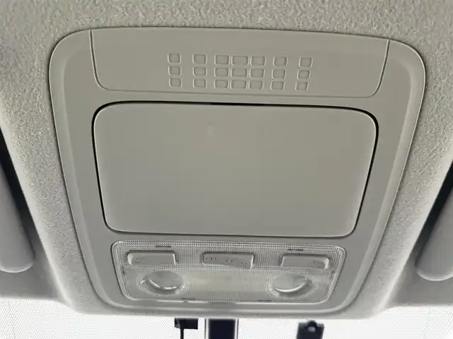 トヨタ ヴォクシー V 愛知県 2014(平26)年 8.4万km ブラッキッシュアゲハガラスフレーク 純正7インチナビ/バックカメラ/フルセグTV/モデリスタエアロ/横滑り防止装置/オートライト/LEDヘッドライト/フォグランプ/片側パワースライドドア/前後ドライブレコーダー/ETC/自動防眩式ミラー/純正AW/純正フロアマット/プッシュスタート/スマートキー