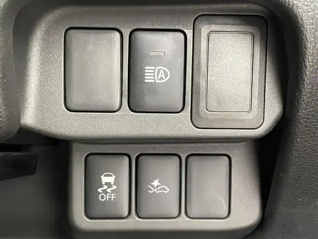 日産 デイズ ハイウェイスターX 埼玉県 2018(平30)年 4万km チタニウムグレーメタリック 純正ナビ：MJ1170-W/（AM/FM/SD/CD/Bluetooth）/衝突軽減ブレーキ/全方位カメラ/ETC/オートマチックハイビーム/アイドリングストップ/ドアバイザー/ステアリングスイッチ/電動格納ミラー/純正14インチアルミホイール/ウィンカーミラー/純正フロアマット/プッシュスタート/スマートキー