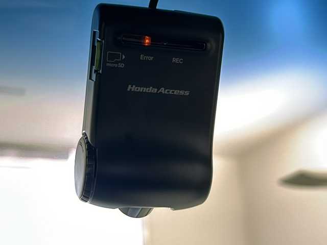 ホンダ Ｎ ＢＯＸ カスタム G ターボSSパッケージ 神奈川県 2015(平27)年 7.9万km スマートブラック (株)IDOMが運営する【じしゃロン秦野店】の自社ローン専用車両になります。こちらは現金またはオートローンご利用時の価格です。自社ローンご希望の方は別途その旨お申付け下さい/純正ナビ（VXM-155VSi）/CD/DVD/BT/SD/AM/FM/バックカメラ/両側パワースライドドア/衝突軽減ブレーキ（CTBA）/ドアバイザー/純正15インチアルミホイール/フロアマット/純正ドライブレコーダー/横滑り防止