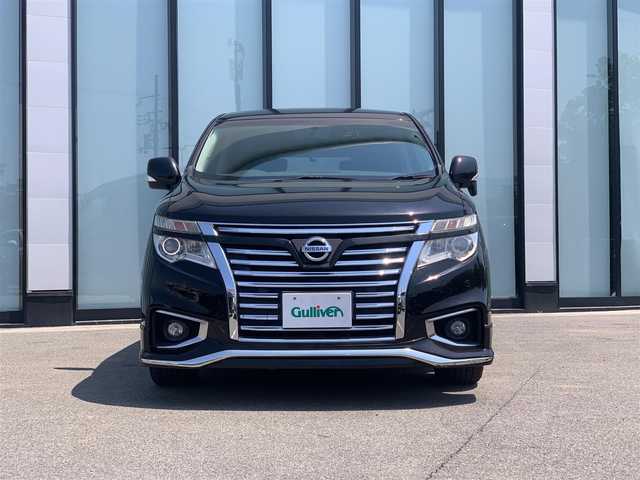 日産 エルグランド 250ハイウェイスター 大阪府 2014(平26)年 10.4万km ファントムブラック 純正ナビ /   フルセグTV/CD/DVD/Bluetooth/ETC /プッシュスタート　/HDMI接続　/前後ドラレコ　/バックカメラ　/クルーズコントロール　/純正18インチアルミホイール　/両側パワースライドドア/フリップダウンモニター
