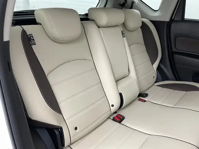 日産 ノート e－パワー メダリスト 福島県 2017(平29)年 7.4万km ブリリアントホワイトパール ワンオーナー/純正メモリーナビゲーション/型式：MM317D-W/【AM/FM/CD/DVD/SD/AUX/Bluetooth/フルセグTV】/・全方位カメラ/・デジタルインナーミラー/・社外ETC/衝突軽減ブレーキ/車線逸脱警報装置/前後コーナーセンサー/ステアリングスイッチ/レザーシート/LEDヘッドライト/・オートライト/純正15インチアルミホイール/純正フロアマット/電動格納ウィンカーミラー/横滑り防止装置/ABS/プッシュスタート/・スマートキー/・スペアキー/取扱説明書/・保証書