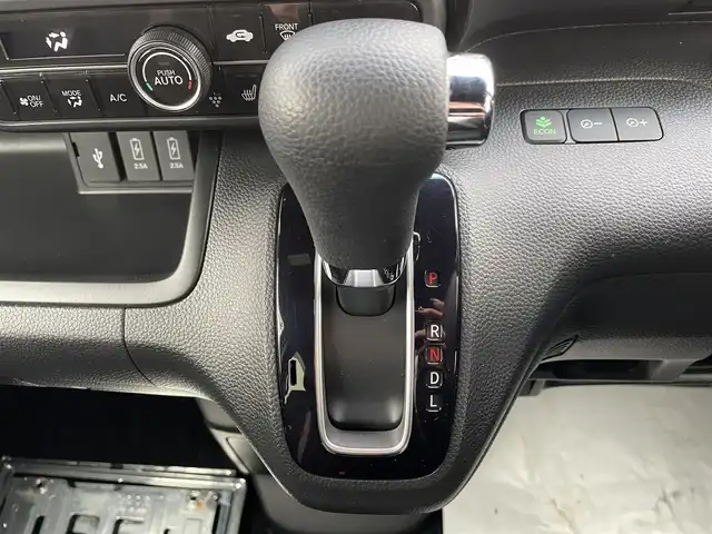 ホンダ Ｎ ＢＯＸ カスタム G L ホンダセンシング 千葉県 2019(令1)年 1.3万km プレミアムベルベットパープル・パール ホンダセンシング/・衝突軽減ブレーキ/・レーンキープアシスト/・アダプティブクルーズコントロール/・オートマチックハイビーム/純正SDナビ【VXM-205Ci】/バックカメラ/左後パワースライドドア/前席シートヒーター/スマートキー/純正14インチアルミホイール/純正LEDヘッドライト/フォグランプ/社外ドライブレコーダー/ビルトインETC/サイド＆カーテンエアバッグ