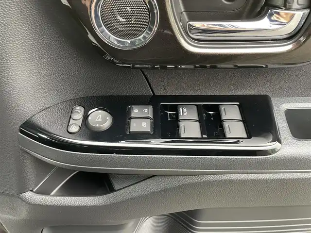 ホンダ Ｎ ＢＯＸ カスタム G L ホンダセンシング 千葉県 2019(令1)年 1.3万km プレミアムベルベットパープル・パール ホンダセンシング/・衝突軽減ブレーキ/・レーンキープアシスト/・アダプティブクルーズコントロール/・オートマチックハイビーム/純正SDナビ【VXM-205Ci】/バックカメラ/左後パワースライドドア/前席シートヒーター/スマートキー/純正14インチアルミホイール/純正LEDヘッドライト/フォグランプ/社外ドライブレコーダー/ビルトインETC/サイド＆カーテンエアバッグ
