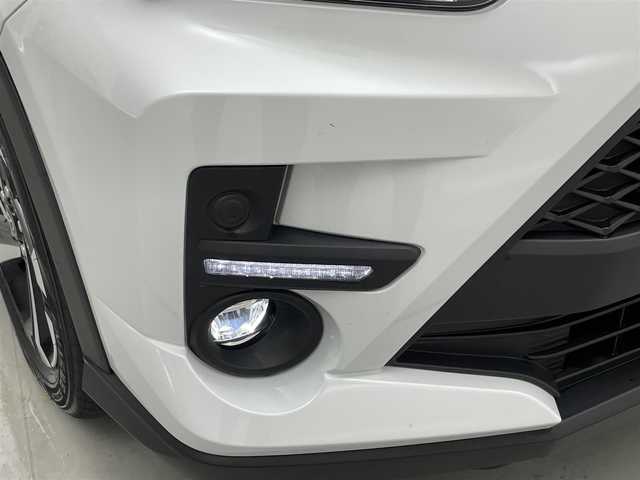 トヨタ ライズ Z 福井県 2024(令6)年 1.1万km シャイニングホワイトパール 純正ディスプレイオーディオ/（FM/AM/BT/フルセグTV/アップルカープレイ/アンドロイドオート)/フルセグTV /全方位カメラ /スペアキー1本 /純正アルミ /純正フロアマット /社外ETC/レーダークルーズコントロール/前後コーナーセンサー/オートライト/オートマチックハイビーム/電子パーキング