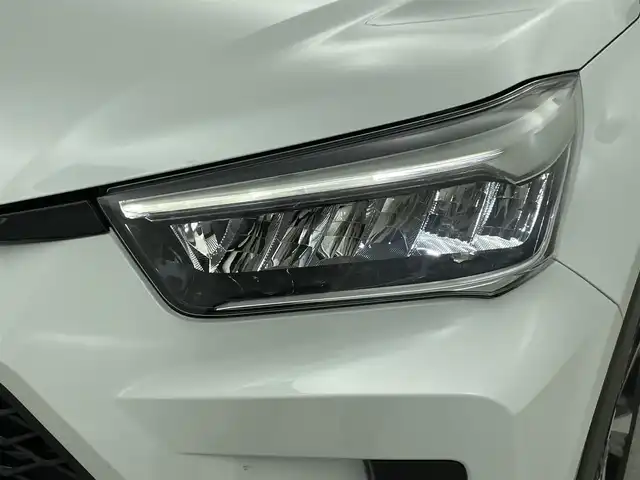 トヨタ ライズ Z 福井県 2024(令6)年 1.1万km シャイニングホワイトパール 純正ディスプレイオーディオ/（FM/AM/BT/フルセグTV/アップルカープレイ/アンドロイドオート)/フルセグTV /全方位カメラ /スペアキー1本 /純正アルミ /純正フロアマット /社外ETC/レーダークルーズコントロール/前後コーナーセンサー/オートライト/オートマチックハイビーム/電子パーキング