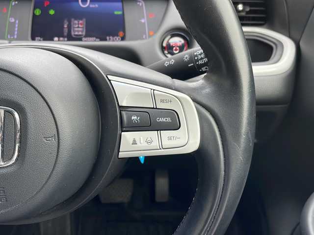 ホンダ フィット e:HEVホーム 愛知県 2020(令2)年 4.4万km プラチナホワイトパール ホンダセンシング/衝突軽減システム/純正９型SDナビ/レーダークルーズコントロール/フルセグ/CD/Bluetooth/バックカメラ/コーナーセンサー/LEDヘッドライト/オートマチックハイビーム/ドライブレコーダー/ETC/ステアリングスイッチ/スマートキー/プッシュスタート