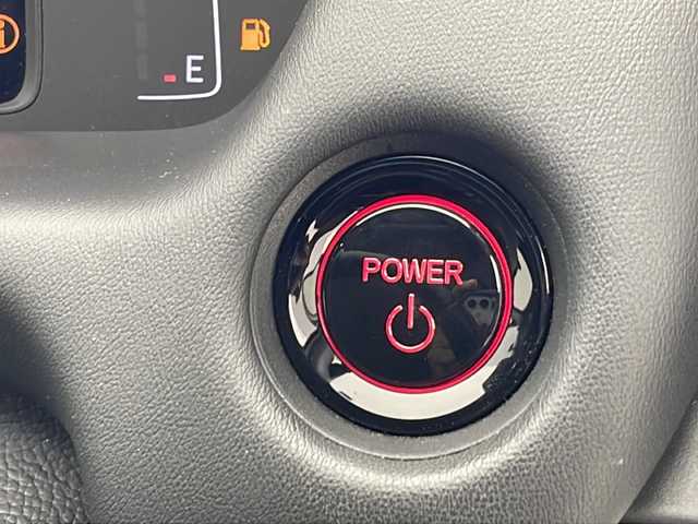 ホンダ フィット e:HEVホーム 沖縄県 2020(令2)年 4.4万km プラチナホワイトパール 純正９型SDナビ(VXU-205FTi)/　（フルセグTV/CD/Bluetooth）/バックカメラ/ドライブレコーダー/ETC/ホンダセンシング/衝突軽減システム/レーダークルーズコントロール/コーナーセンサー/LEDヘッドライト/オートマチックハイビーム/ステアリングスイッチ/スマートキー/プッシュスタート