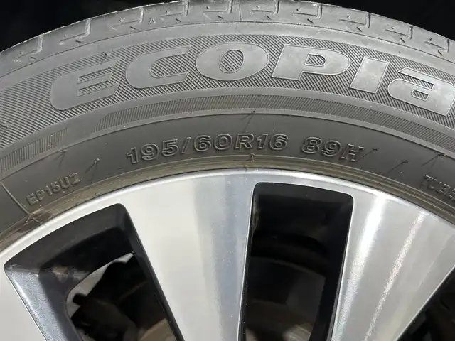 日産 セレナ ハイウェイスター G プロパイロットED 大阪府 2016(平28)年 4.2万km ダイヤモンドブラック ProPILOT 純正9incナビ(フルセグ/DVD再生/Blu-ray/Bluetooth) バックカメラ 後席モニター ETC 両側パワースライドドア 衝突軽減 レーダーC クリアランスソナー