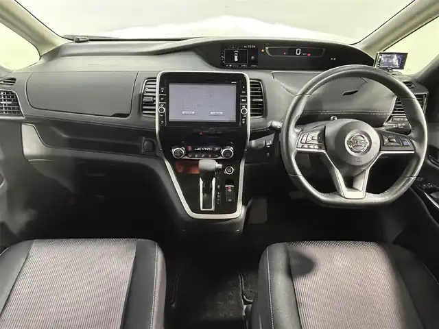 日産 セレナ ハイウェイスター G プロパイロットED 大阪府 2016(平28)年 4.2万km ダイヤモンドブラック ProPILOT 純正9incナビ(フルセグ/DVD再生/Blu-ray/Bluetooth) バックカメラ 後席モニター ETC 両側パワースライドドア 衝突軽減 レーダーC クリアランスソナー