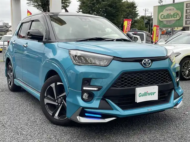 トヨタ ライズ Z 埼玉県 2022(令4)年 0.8万km ブラックマイカメタリック/ターコイズブルーマイカメタリック ワンオーナー/前席シートヒーター/純正メモリーナビ＆フルセグＴＶ/（ＤＶＤ＆ＣＤ＆ＢＴ）/アラウンドビューカメラ/ビルトインＥＴＣ/前後ドライブレコーダー/衝突被害軽減システム/レーンキープアシスト/レーダークルーズコントロール/ステアリングリモコン/革巻きステアリング/デジタルインナーミラー/コーナーセンサー/モデリスタエアロ/純正１７inアルミホイール/オートハイビーム/オートライト/ＬＥＤライト/フォグランプ/ウィンカーミラー/オート電動格納ミラー/スマートキー/プッシュスタート/Ｗ＆サイド＆カーテンエアバッグ/横滑り防止装置/ＡＢＳ/ドアバイザー/フロアマット/新車保証書/取扱説明書（車両＆ナビ）/スマートスペアキー有