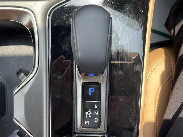 レクサス ＮＸ 250 バージョンL 滋賀県 2022(令4)年 3万km グラファイトブラックガラスフレーク ムーンルーフ/14型ディスプレイオーディオ/・Bluetooth/フルセグ/パノラミックビューモニター/革巻きステアリング/ステアリングリモコン/パドルシフト/ステアリングヒーター/前後ドラレコ/茶革シート/メモリ機能付きパワーシート/全席シートヒーター/前席シートベンチレーション/パワーバックドア/ヘッドアップディスプレイ/三眼フルLEDヘッドライト/フォグライト/オートリトラミラー/セーフティシステムプラス/・プリクラッシュセーフティ/・レーンディパーチャーアラート/・アダプティブハイビーム/・レーダークルーズコントロール/・ブラインドスポットモニター/・プロアクティブドライビングアシスト/・先行車発進告知/・発進遅れ告知/・パーキングサポートブレーキ/スマートキー・