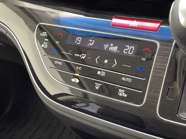 ホンダ オデッセイ アブソルート・EXホンダセンジング 千葉県 2019(令1)年 4.7万km プレミアムヴィーナスブラックP 純正ナビ/　CD/DVD/Bluetooth/フルセグTV/Apple car play/ホンダセンシング/レーダークルーズコントロール/レーンキープアシスト/衝突軽減ブレーキ/クリアランスソナー/先行車発進警報/標識認識機能/全方位カメラ/オートライト/純正フリップダウンモニター/両側パワスラ/レザーシート/前席パワーシート/LEDライト/パドルシフト/360度ドラレコ/ビルトインETC2.0/フロアマット/純正18インチアルミホイール