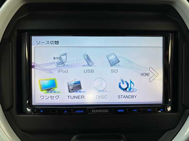 スズキ ハスラー HYBRID G 福岡県 2020(令2)年 3.4万km ピュアホワイトP KENWOODナビ/（ワンセグ・ラジオ・DVD・CD・iPad）/プリクラッシュセーフティー/クリアランスソナー/アイドリングストップ/横滑り防止システム/車線逸脱警報/USB/プッシュスタート/シートヒーター前席/ステアリングリモコン/純正フロアマット/オートライト/保証書/取扱説明書