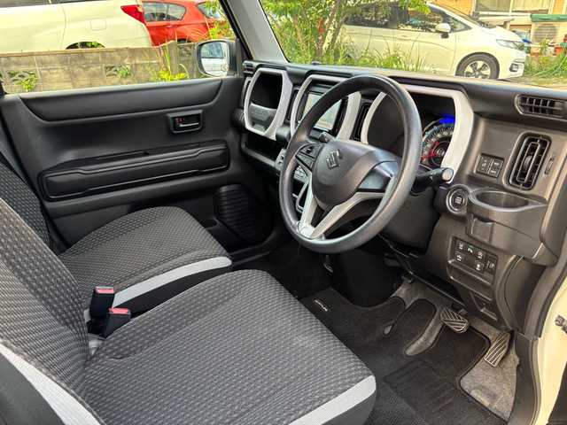 スズキ ハスラー HYBRID G 福岡県 2020(令2)年 3.4万km ピュアホワイトP KENWOODナビ/（ワンセグ・ラジオ・DVD・CD・iPad）/プリクラッシュセーフティー/クリアランスソナー/アイドリングストップ/横滑り防止システム/車線逸脱警報/USB/プッシュスタート/シートヒーター前席/ステアリングリモコン/純正フロアマット/オートライト/保証書/取扱説明書