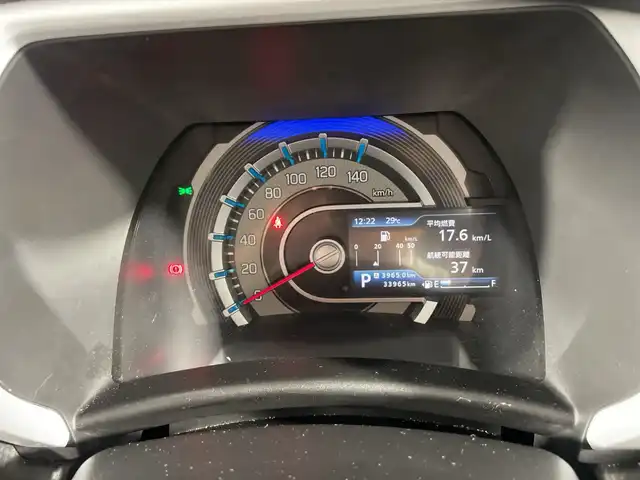 スズキ ハスラー HYBRID G 福岡県 2020(令2)年 3.4万km ピュアホワイトP KENWOODナビ/ワンセグ・ラジオ・DVD・CD・iPad/プリクラッシュセーフティー/クリアランスソナー/アイドリングストップ/横滑り防止システム/車線逸脱警報/USB/プッシュスタート/シートヒーター前席/ステアリングリモコン/純正フロアマット/オートライト/保証書/取扱説明書