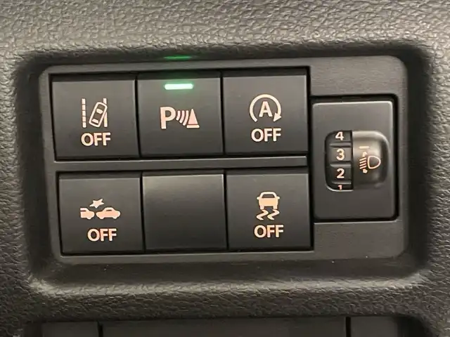 スズキ ハスラー HYBRID G 福岡県 2020(令2)年 3.4万km ピュアホワイトP KENWOODナビ/ワンセグ・ラジオ・DVD・CD・iPad/プリクラッシュセーフティー/クリアランスソナー/アイドリングストップ/横滑り防止システム/車線逸脱警報/USB/プッシュスタート/シートヒーター前席/ステアリングリモコン/純正フロアマット/オートライト/保証書/取扱説明書