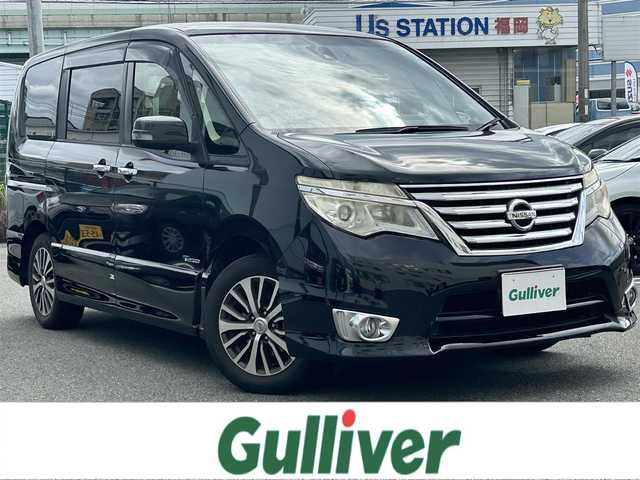 日産 セレナ HWS S HV Vセレ +Sefty 福岡県 2016(平28)年 5.8万km ダイヤモンドブラック ワンオーナー/純正ディーラーナビ（フルセグTV・DVD・Bluetooth・CD）/フリップダウンモニター/両側電動スライドドア/三列シート/ETC/クルーズコントロール/バックカメラ/ドライブレコーダー/革巻きステアリング/WACエアコン/ウインカーミラー/ウォークスルー/チップアップシート/エマ―ジョンシーブレーキ/純正フロアマット/純正アルミホイール/LEDヘッドライト/オートライト/フォグランプ/プッシュスタートボタン/スマートキー/ドアバイザー/アイドリングストップ/ABS/横滑り防止装置/盗難防止装置/取扱説明書/保証書