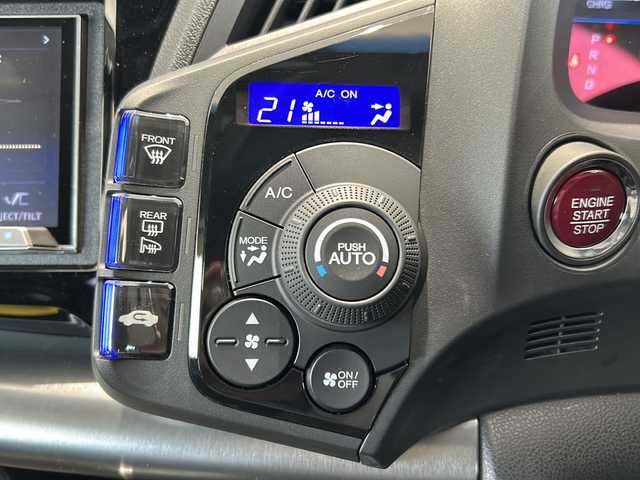 ホンダ ＣＲ－Ｚ αファイナルレーベル 富山県 2016(平28)年 2.8万km スマートブラック 禁煙車　/フルセグ　/スマートキー　/純正アルミホイール　/純正オーディオ　/ウィンカーミラー　/電動格納ミラー　/ＥＴＣ　/プッシュスタート