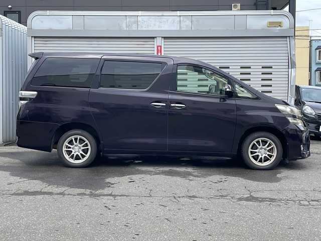 トヨタ ヴェルファイア 2．4X 道央・札幌 2012(平24)年 13.8万km ボルドーマイカメタリック (株)IDOMが運営する【じしゃロン札幌店】の自社ローン専用車両になります。こちらは現金またはオートローンご利用価格です。自社ローンご希望の方は別途その旨お申し付けください。/スマートキー/社外ナビ/フルセグテレビ/コーナーセンサー/WAC/カーテンエアバッグ/8人乗り/バックカメラ/フリップダウンモニター/クルーズコントロール/プッシュスタート/両側パワースライドドア/ETC/HID/Bluetooth接続