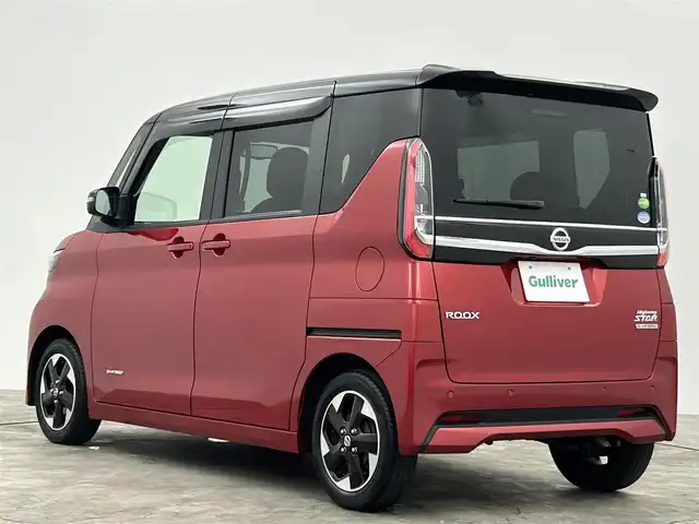 日産 ルークス HWS X プロパイロットED 群馬県 2021(令3)年 4.2万km スパークリングレッド/ブラック 純正９インチナビ　アラウンドビューモニター　プロパイロット　両側パワースライドドア　ＬＥＤライト　ＡＨＢ　純正１４インチＡＷ　ステアリングリモコン　コーナーセンサー　電子パーキング　スマートキー　禁煙