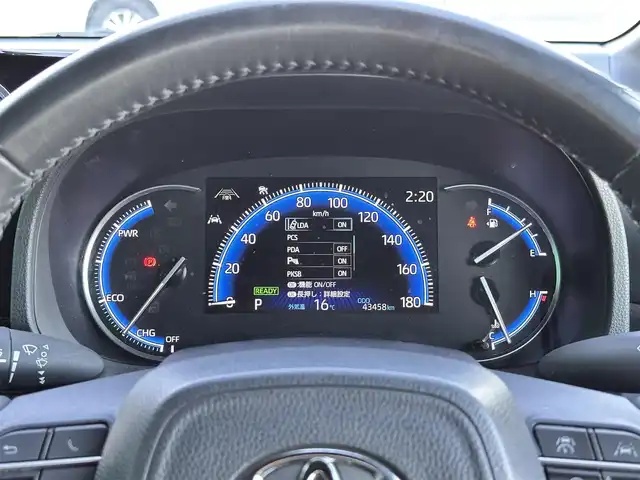 トヨタ ヴォクシー ハイブリッド S－Z 宮城県 2023(令5)年 4.4万km アティチュードブラックマイカ ディスプレイオーディオプラス/・コネクティッドナビ対応10.5インチディスプレイオーディオ/・車載メモリーナビ/・DVD/CD/・地デジTV/・USB入力/HDMI入力/・AppleCarPlay/AndroidAuto/・ETC2.0/プロジェクター式LEDヘッドランプ/デイライト/アダプティブハイビームシステム/＝＝＝/セーフティセンス/・プリクラッシュセーフティ/・レーントレーシングアシスト/・レーンディパーチャーアラート/・レーダークルーズコントロール/・オートマチックハイビーム/・ロードサインアシスト/・ドライバー異常時対応システム/・プロアクティブドライビングアシスト/・発進遅れ告知機能/パーキングサポートブレーキ（前後方静止物）/バックカメラ/純正14インチフリップダウンモニター（V14T-R72R）/AC100V/1500Wアクセサリーコンセント/両側パワースライドドア/ハーフレザーシート/シートヒーター/電動パーキングブレーキ/ブレーキホールド/LEDヘッドライト/オートライト/電動格納ミラー/純正17インチAW/純正フロアマット/純正ドアバイザー/取扱説明書