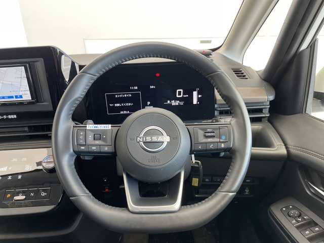 日産 セレナ ハイウェイスター V 愛知県 2023(令5)年 3.9万km プリズムホワイト プロパイロット/全方位カメラ/純正８型SDナビ/両側パワースライドドア/バックカメラ/コーナーセンサー/純正アルミホイール/LEDヘッドライト/インテリジェントミラー/ブラインドスポットモニター/Bluetooth/ドライブレコーダー/ETC/ステアリングスイッチ/スマートキー/プッシュスタート