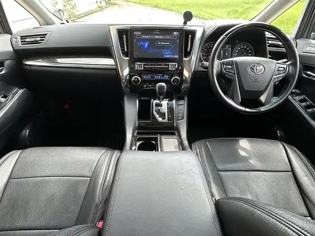トヨタ アルファード SA Cパッケージ 長崎県 2016(平28)年 4.9万km グレーメタリック ワンオーナー/社外10インチナビ/（CD/DVD/BT/フルセグ）/フリップダウンモニター/バックカメラ/衝突軽減ブレーキ/レーダークルーズ/ETC/両側パワースライドドア/パワーバックドア/ハンドルヒーター/コーナーセンサー/社外20インチAW/純正18インチAW車載