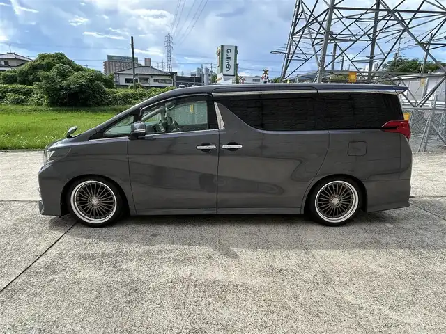 トヨタ アルファード SA Cパッケージ 長崎県 2016(平28)年 4.9万km グレーメタリック ワンオーナー/社外10インチナビ/（CD/DVD/BT/フルセグ）/フリップダウンモニター/バックカメラ/衝突軽減ブレーキ/レーダークルーズ/ETC/両側パワースライドドア/パワーバックドア/ハンドルヒーター/コーナーセンサー/社外20インチAW/純正18インチAW車載