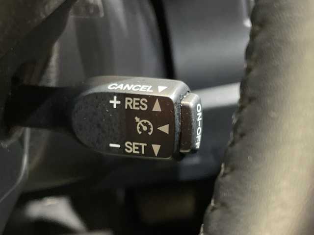 トヨタ エスクァイア Gi 愛媛県 2020(令2)年 4.4万km スパークリングブラックパールクリスタルシャイン ９型ナビ/フルセグ／Ｂｌｕｅｔｏｏｔｈ／ＵＳＢ/バックカメラ/１２．１型後席モニター/衝突軽減ブレーキ/クルーズコントロール/ＥＴＣ２．０/前後ドライブレコーダー/両側パワースライドドア/前後コーナーセンサー/レーンキープアシスト/オートマチックハイビーム/LEDヘッドライト
